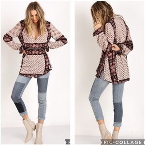 Free People long sleeve multipatterned floral blouse / XS / Excellent condition